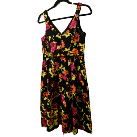 NWT Kay Unger Fit & Flare Neon Black Floral Dress - Size 6 - Picture 1 of 8